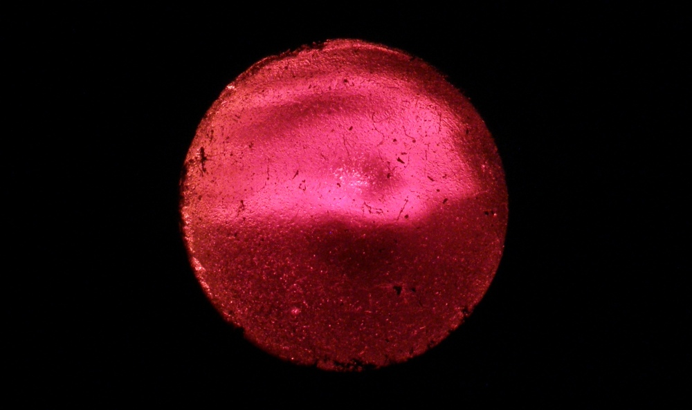 oeil rouge
