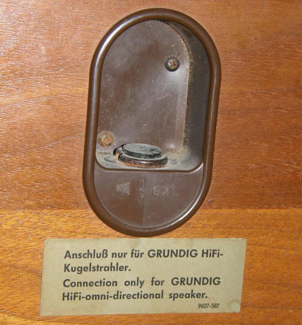 Grundig HiFi Lautsprecher Box 741