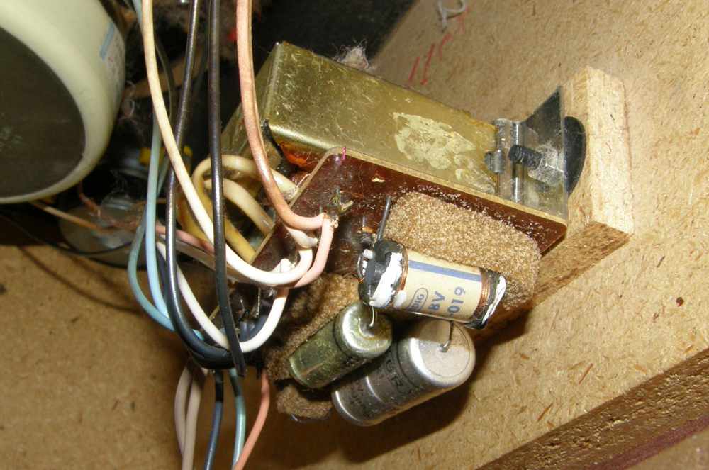 GRUNDIG HiFi-Lautsprecher-Box 741 filter