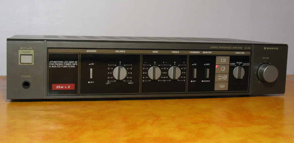 Sanyo JA240
